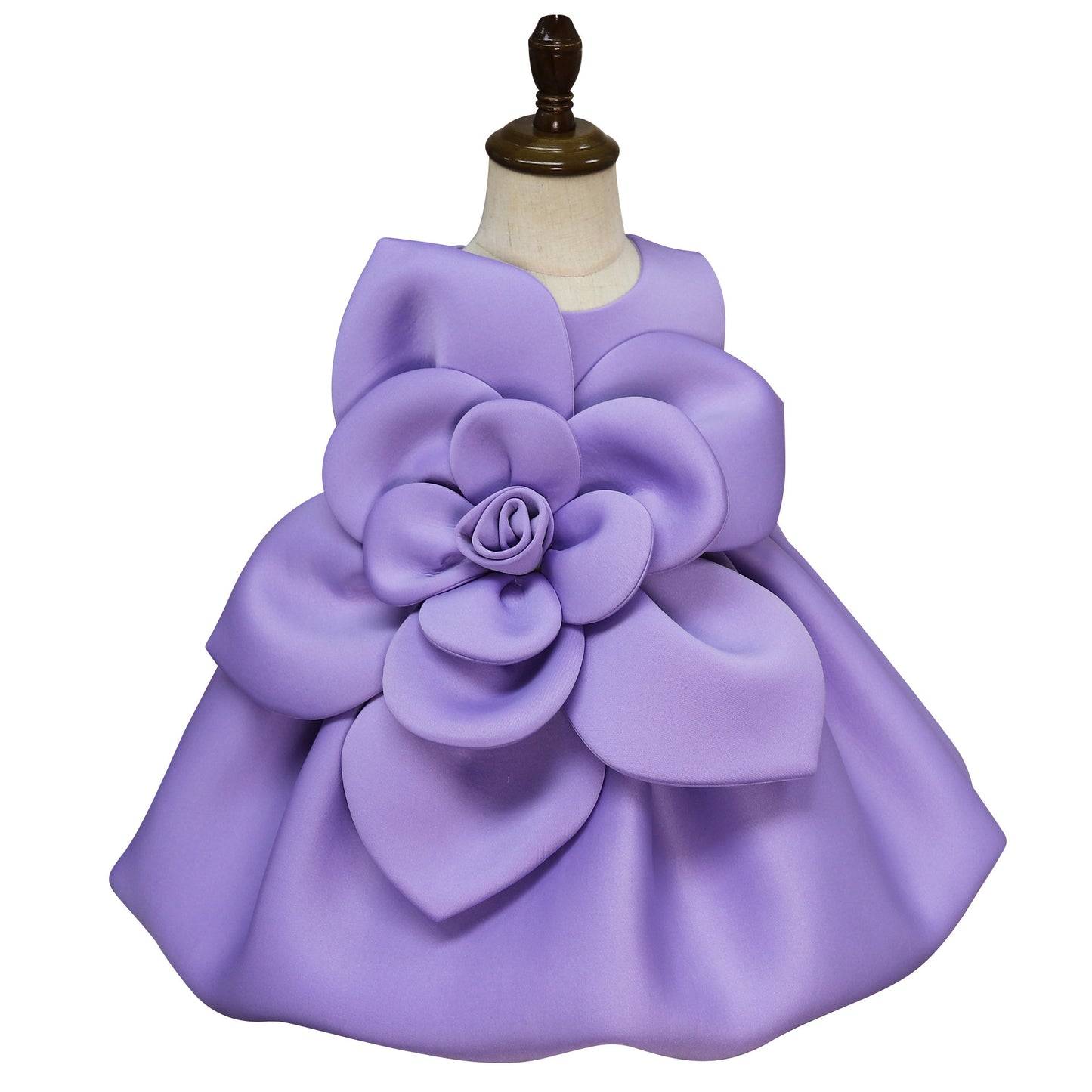 Vestido de niña con flores grandes