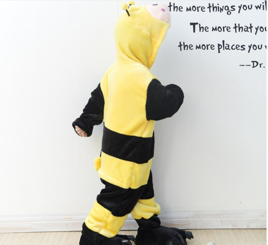 Children's Cute Cartoon Animal Bee One-piece Pajamas Flannel Performance Wear