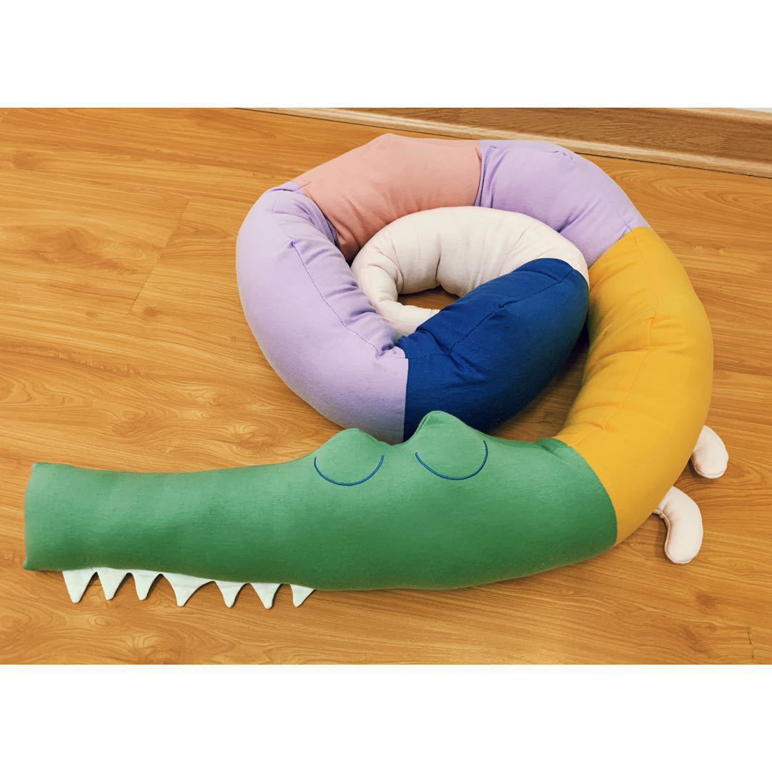 Oreiller câlin animal arc-en-ciel pour enfants