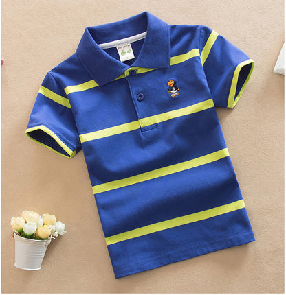 Camiseta polo de manga corta estilo universitario para niño