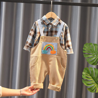 Ropa infantil de dos piezas con peto para niño