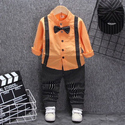 Ropa infantil de dos piezas con peto para niño