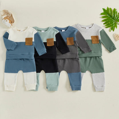 Conjunto de dos piezas con bolsillos a juego en color gofre para niño