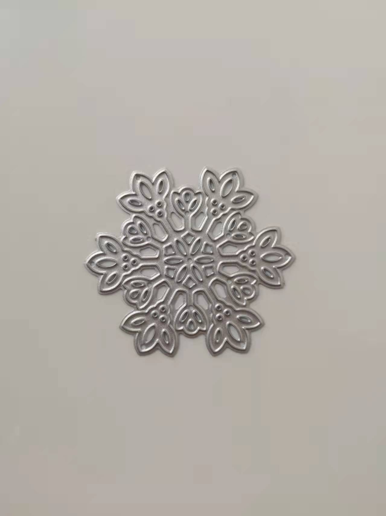 3 Style Of Snowflake And Sentiment Quotes Cutting Die For Christmas