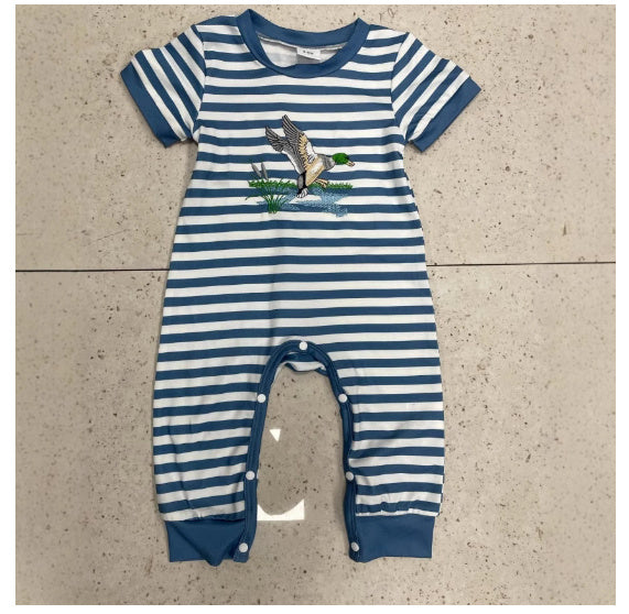 Short Sleeve Striped Embroidery Pattern One-piece
