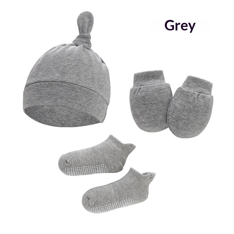 Newborn Hat Mittens And Socks Set With Rubber-soled Shoes
