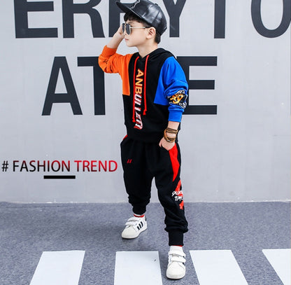 Costume de printemps pour garçons, nouveaux vêtements pour enfants coréens dans le grand garçon, costume de sport à manches longues deux pièces, vêtements de marée 