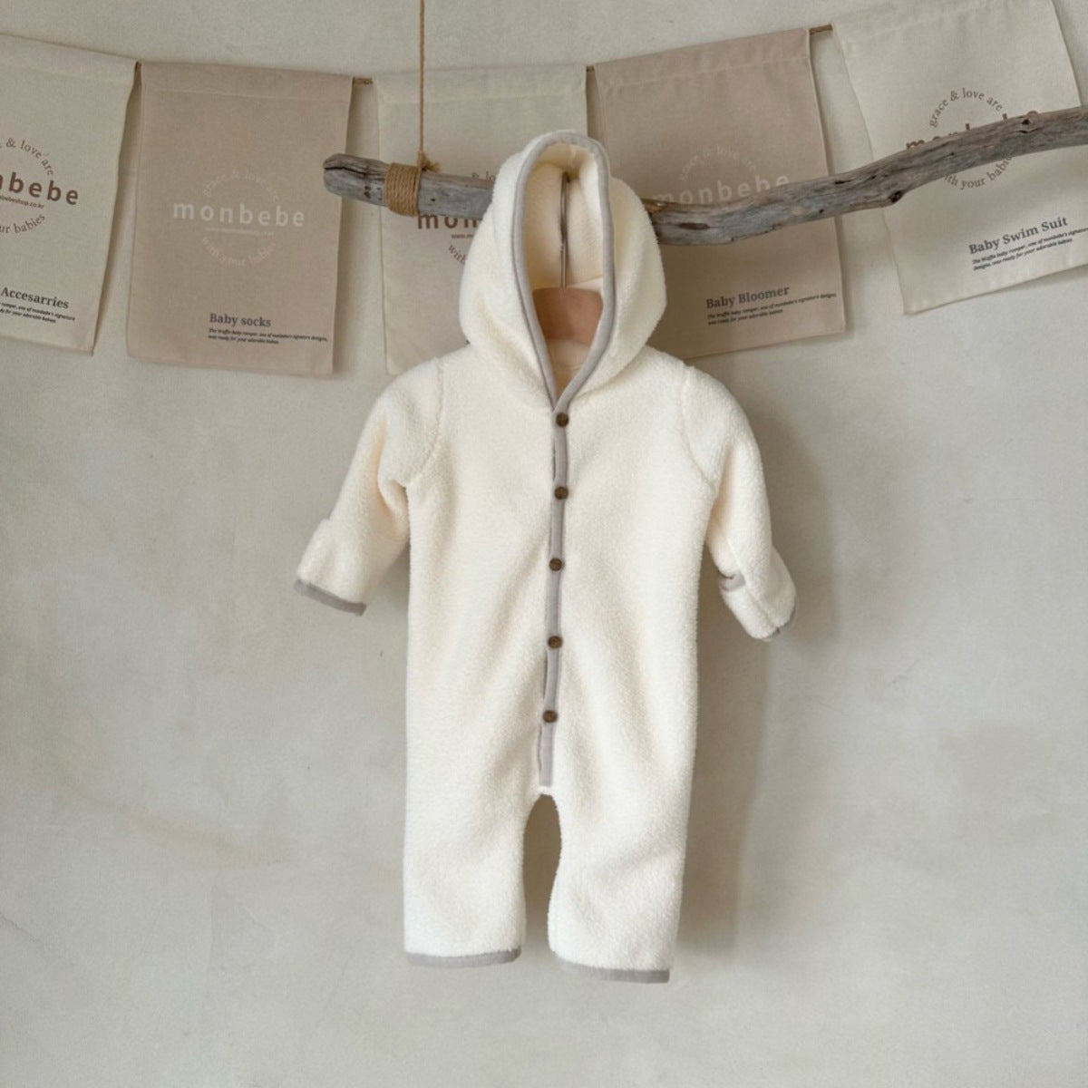 ccb3ccef666756b592b3d753ece9c780