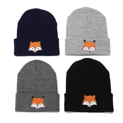 Casquette en laine brodée