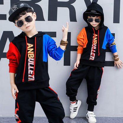 Costume de printemps pour garçons, nouveaux vêtements pour enfants coréens dans le grand garçon, costume de sport à manches longues deux pièces, vêtements de marée 