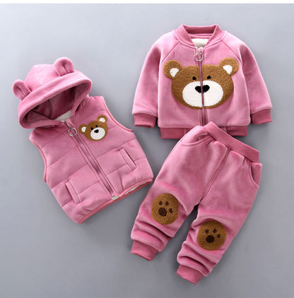 Traje grueso de tres piezas para niños