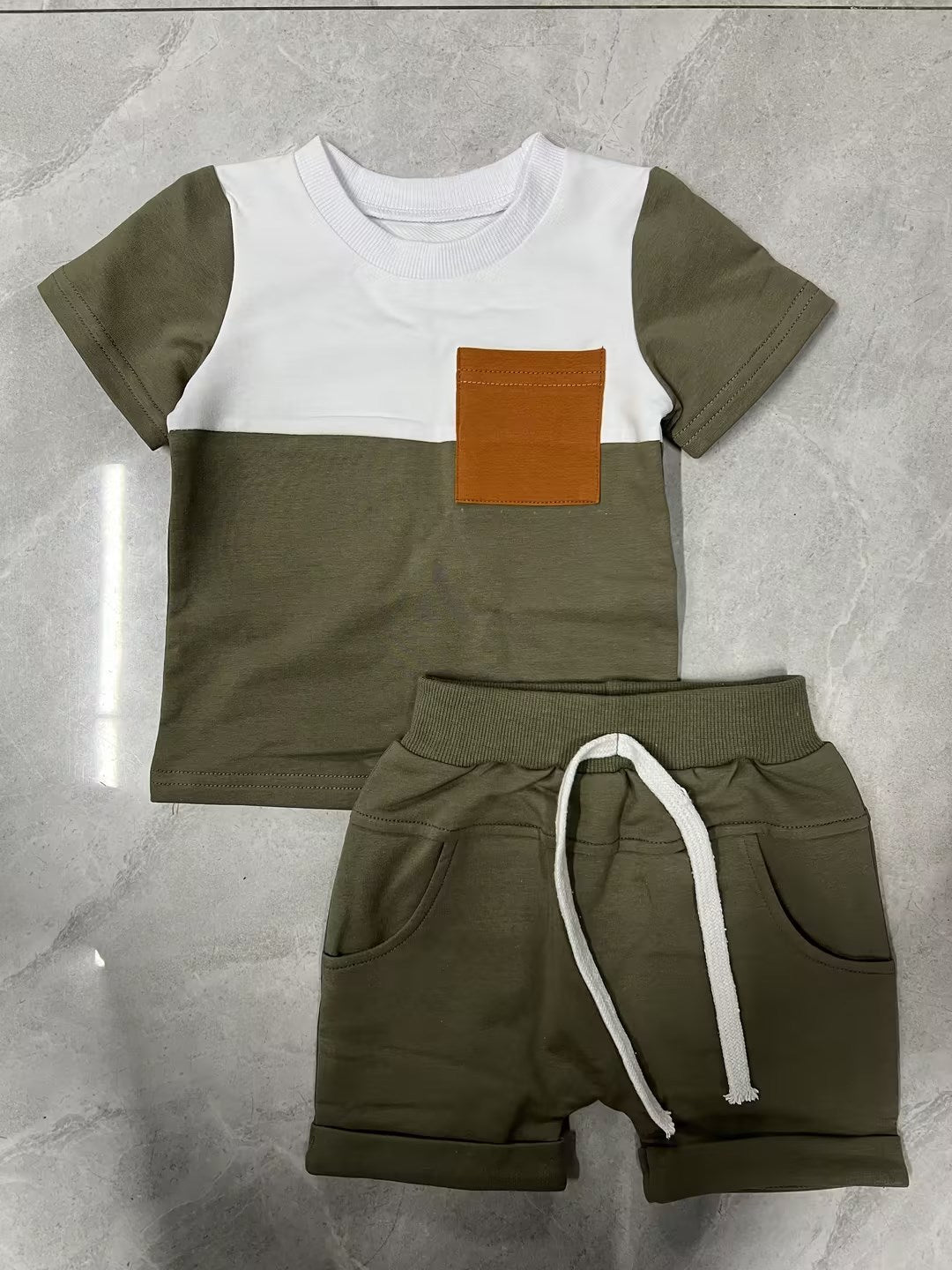 Color Matching Short Sleeve Shorts Suit