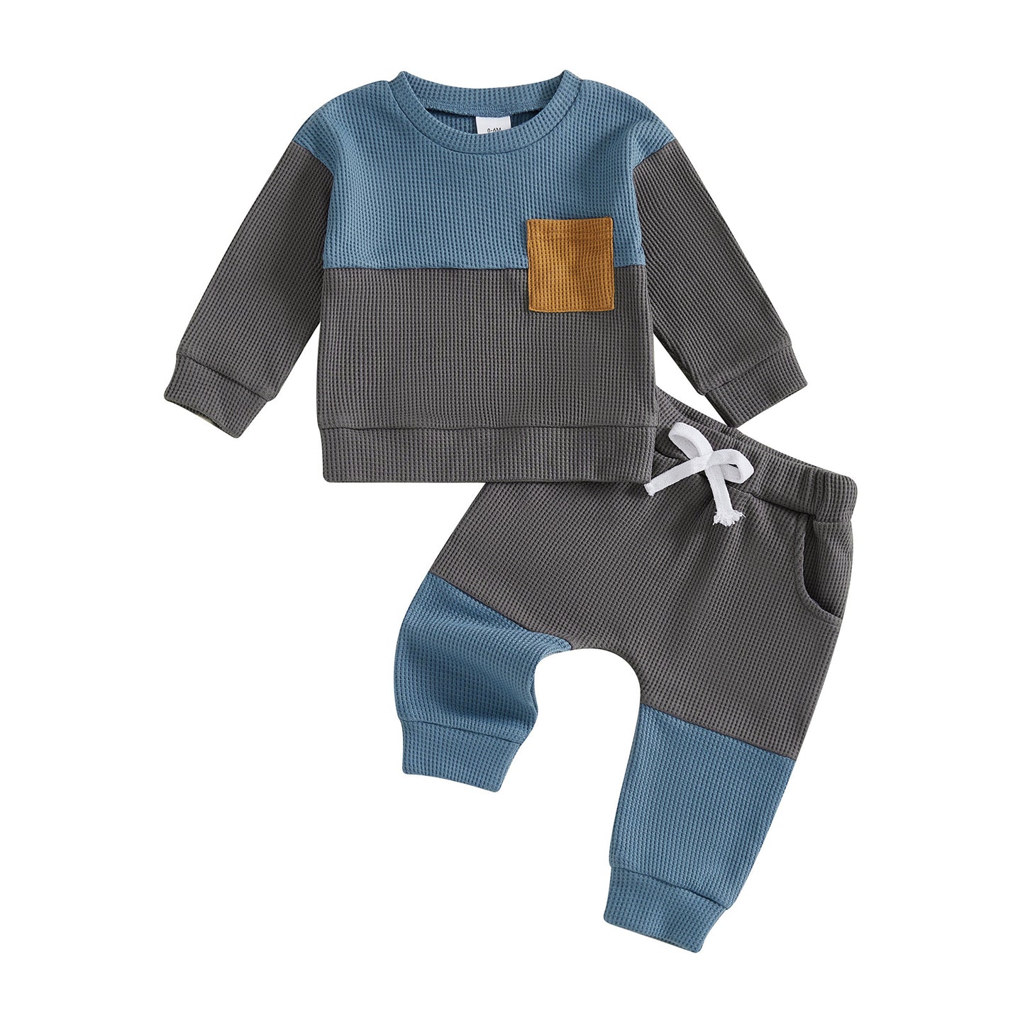 Conjunto de dos piezas con bolsillos a juego en color gofre para niño