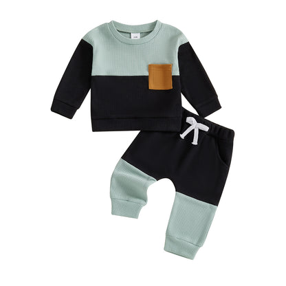 Conjunto de dos piezas con bolsillos a juego en color gofre para niño