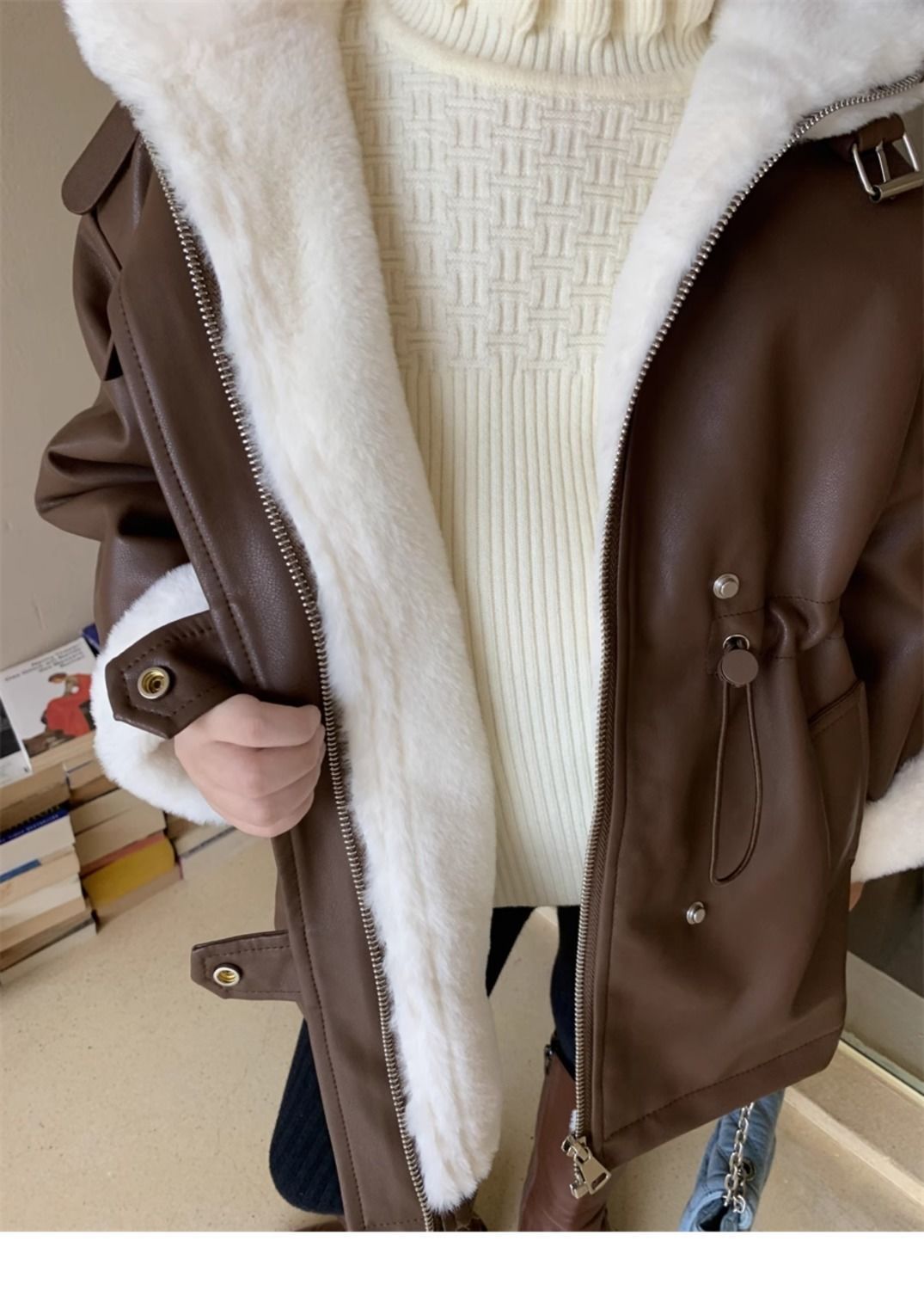 Girls' Winter Fleece-lined Medium Leather Coat