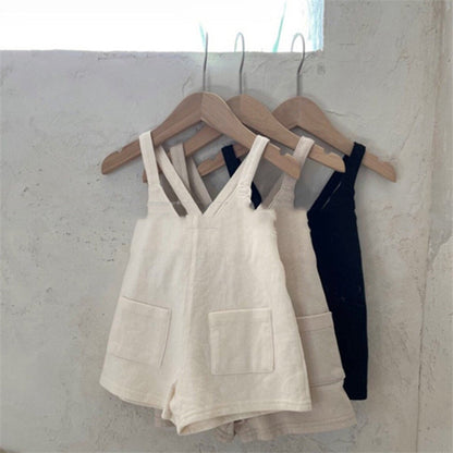 Children's Loose Fitting Comfortable Plain Casual Shorts With Straps