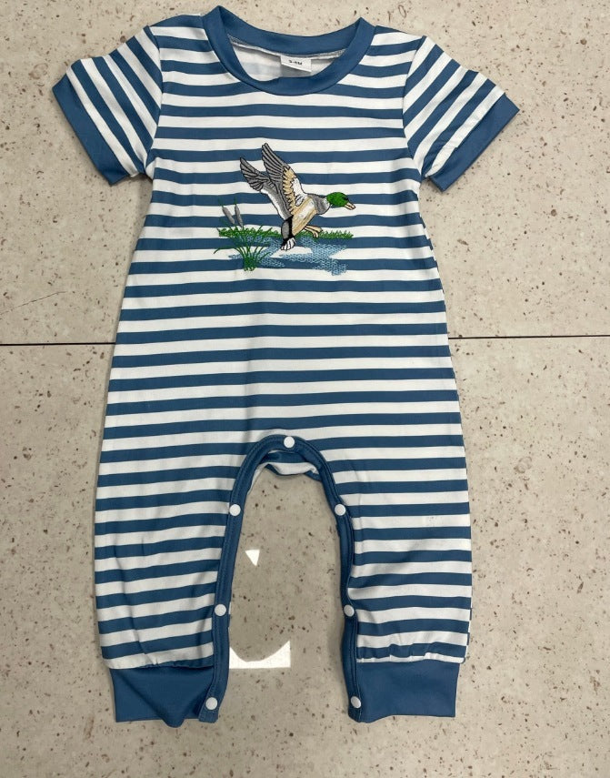 Short Sleeve Striped Embroidery Pattern One-piece
