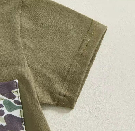 Boy's Camouflage Printed Faux Pocket Short Sleeve Top Suit
