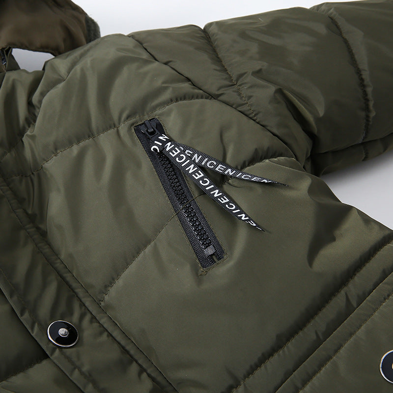Chaqueta acolchada de algodón cálido con cuello de piel grande para niños